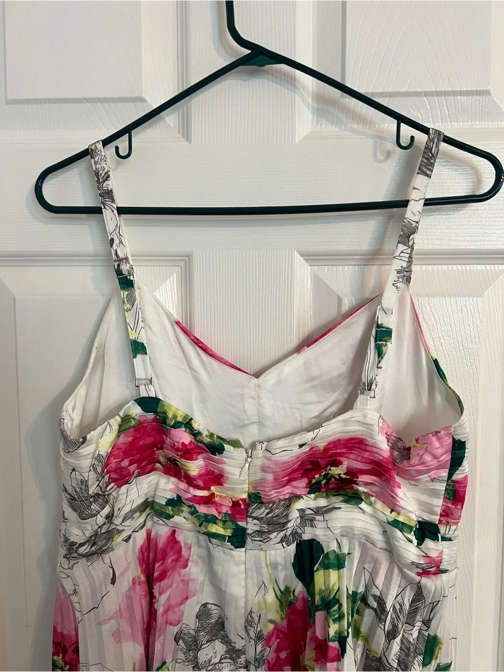 Abercrombie & Fitch Giselle Floral Pleated Tiered Maxi Dress Large NWT
